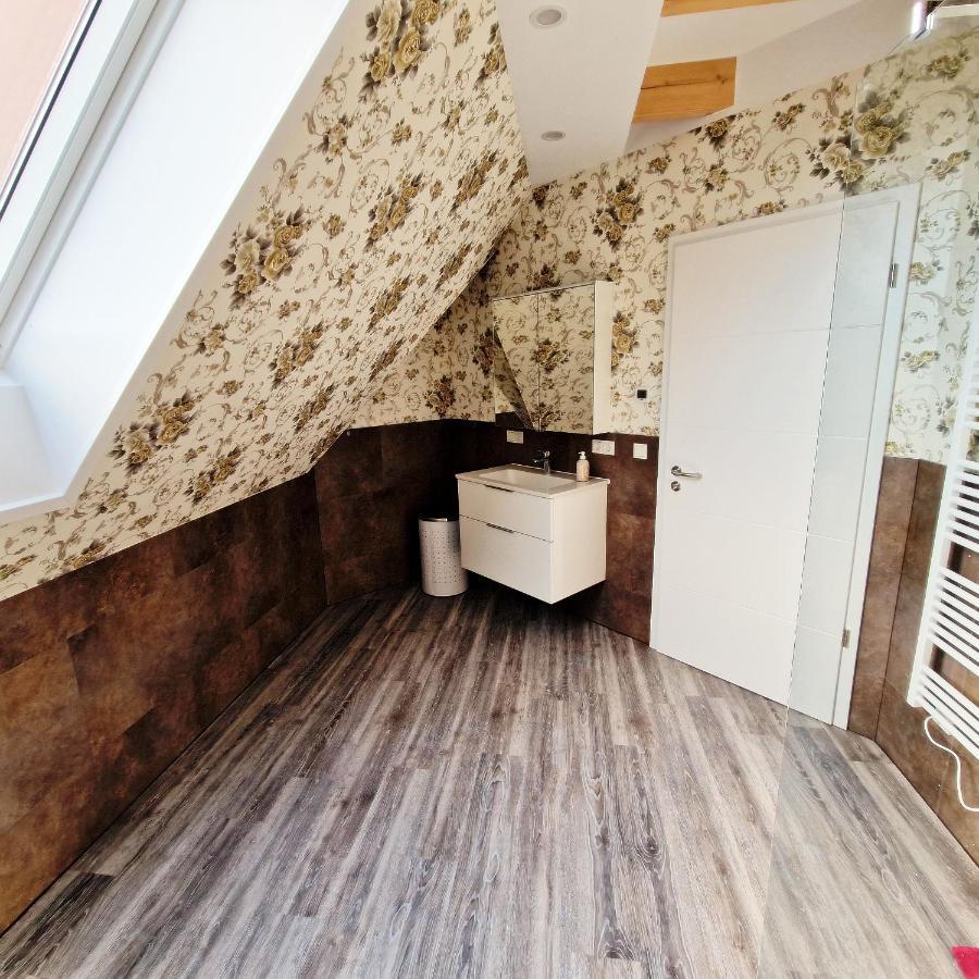 Dm Hotels & Apartments - Apartment Rasenweg Dingelstadt Bagian luar foto